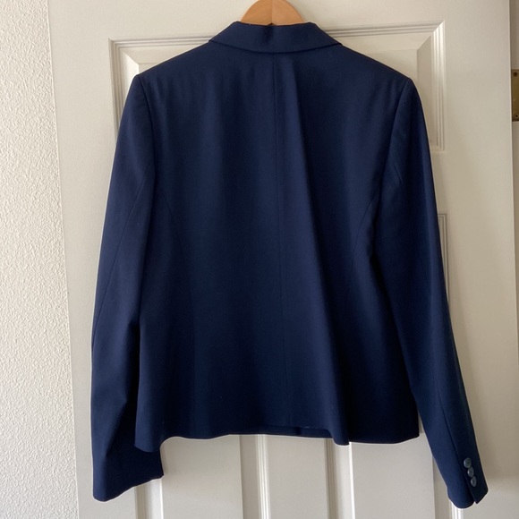 Pendleton navy blue, academia wool blazer. Size 14 - Picture 2 of 7